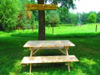 Click to enlarge image <B>JUNIOR PICNIC TABLE</B> - <B>THE PERFECT FUN TABLE FOR THE KIDS !</B>